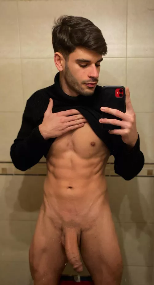 Be honest, would you deep throat me while I play Fortnite?