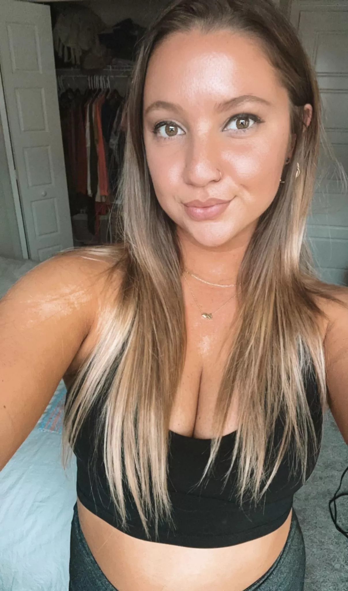 Crop top game strong