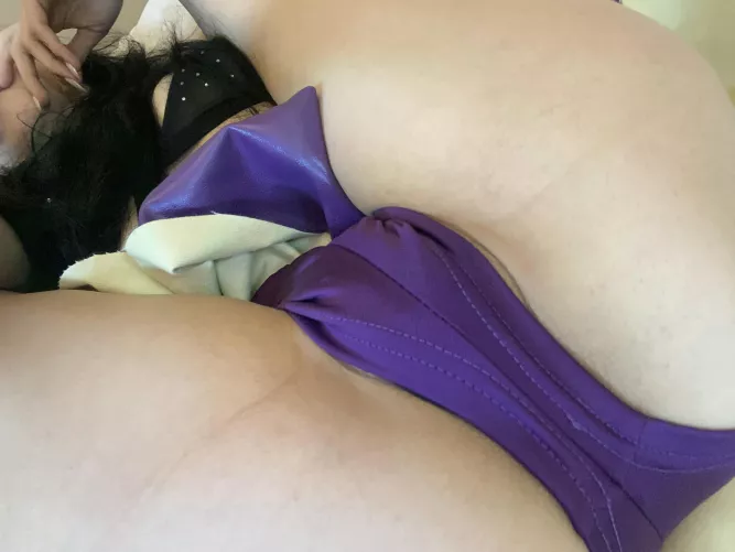 Do I need thinner undies to post here?