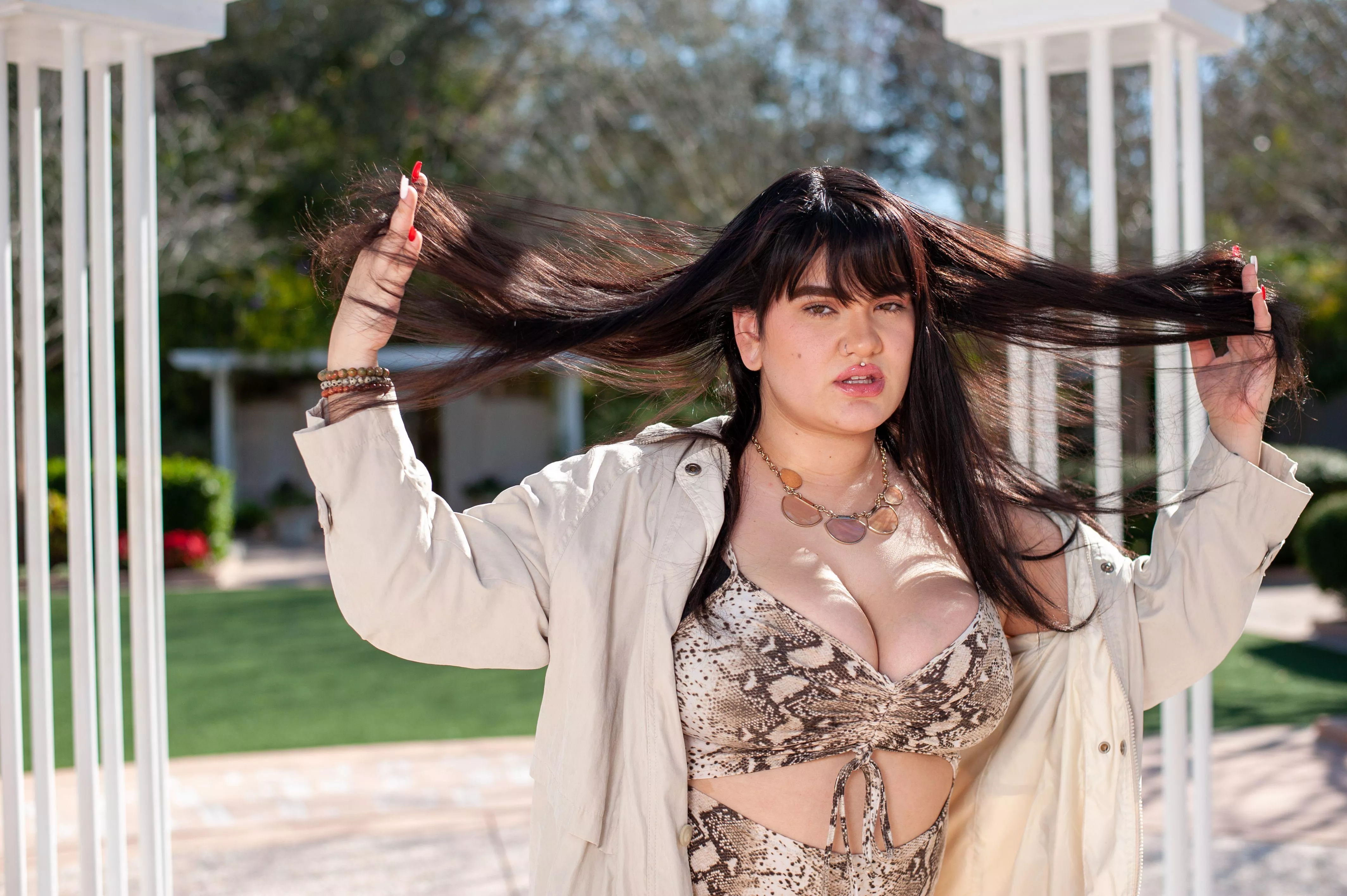 Do you like my bangs ? 