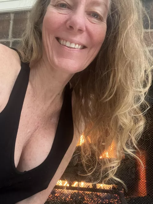 Enjoying the warmth on my back, let’s see where this caption goes.