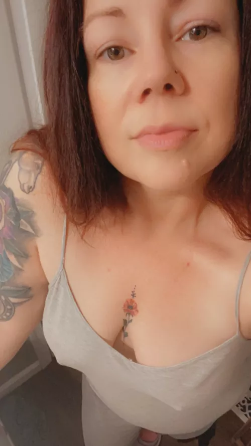 Feeling bored with everyday life 🥱 (F, 48)