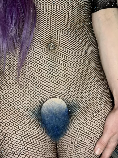 Get on your knees for your ice queen 😌