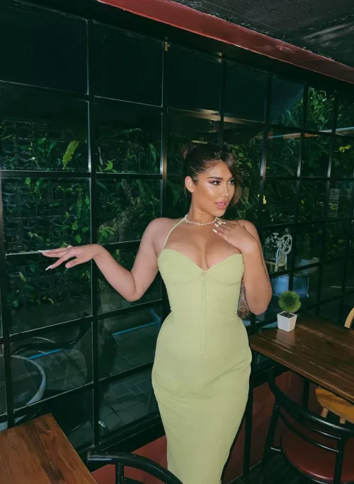 Green looks good on me, don't you think