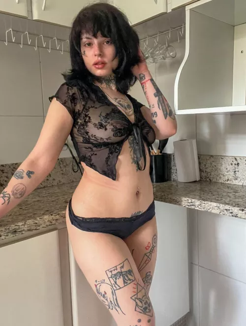 Hope you don't mind the no makeup look