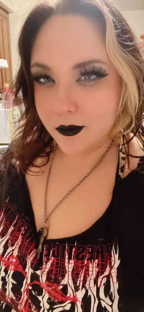 I just got My first voice acting job today! 🤩