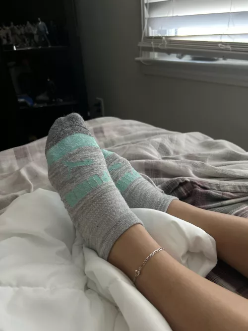 I love how socks make my feet look [f]
