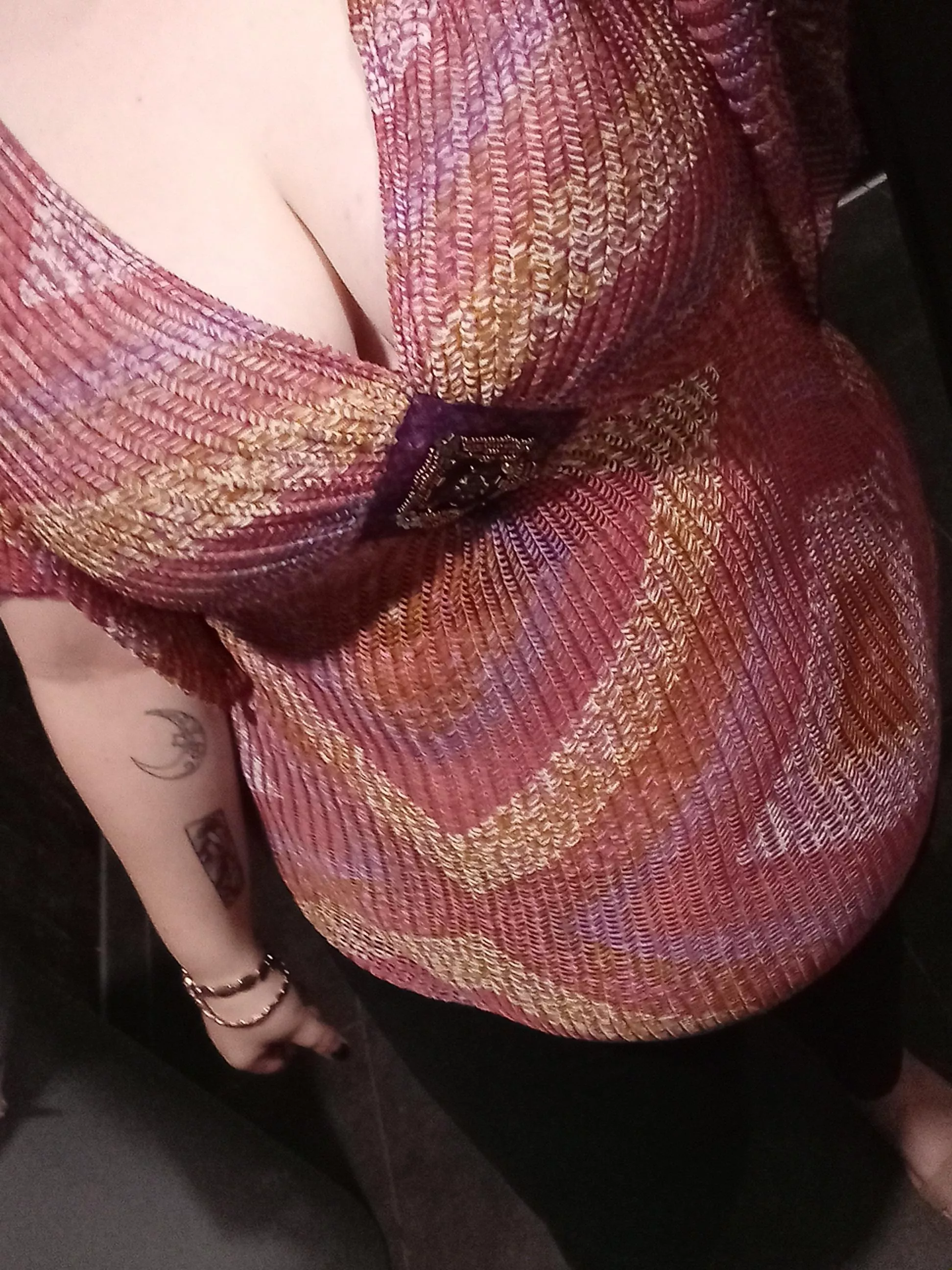 I'm wondering why everyone is staring at me today 🤭 