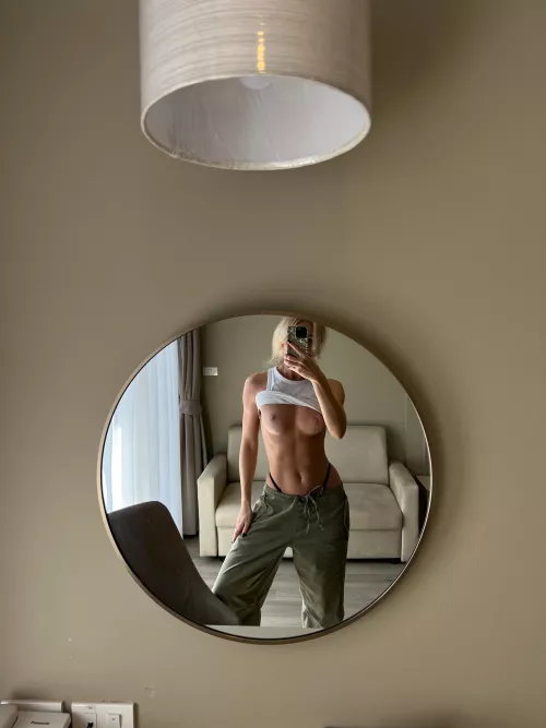 just came home from college, now I need my daddy to reward me