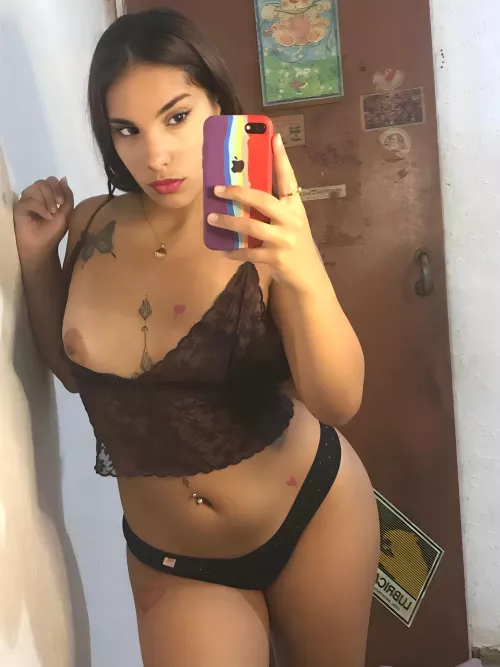 Petite boobie peeking