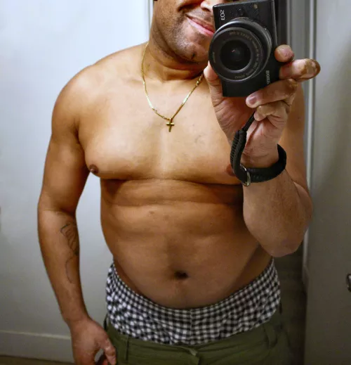 Sagging a little. ⬜️⬛️⬜️⬛️