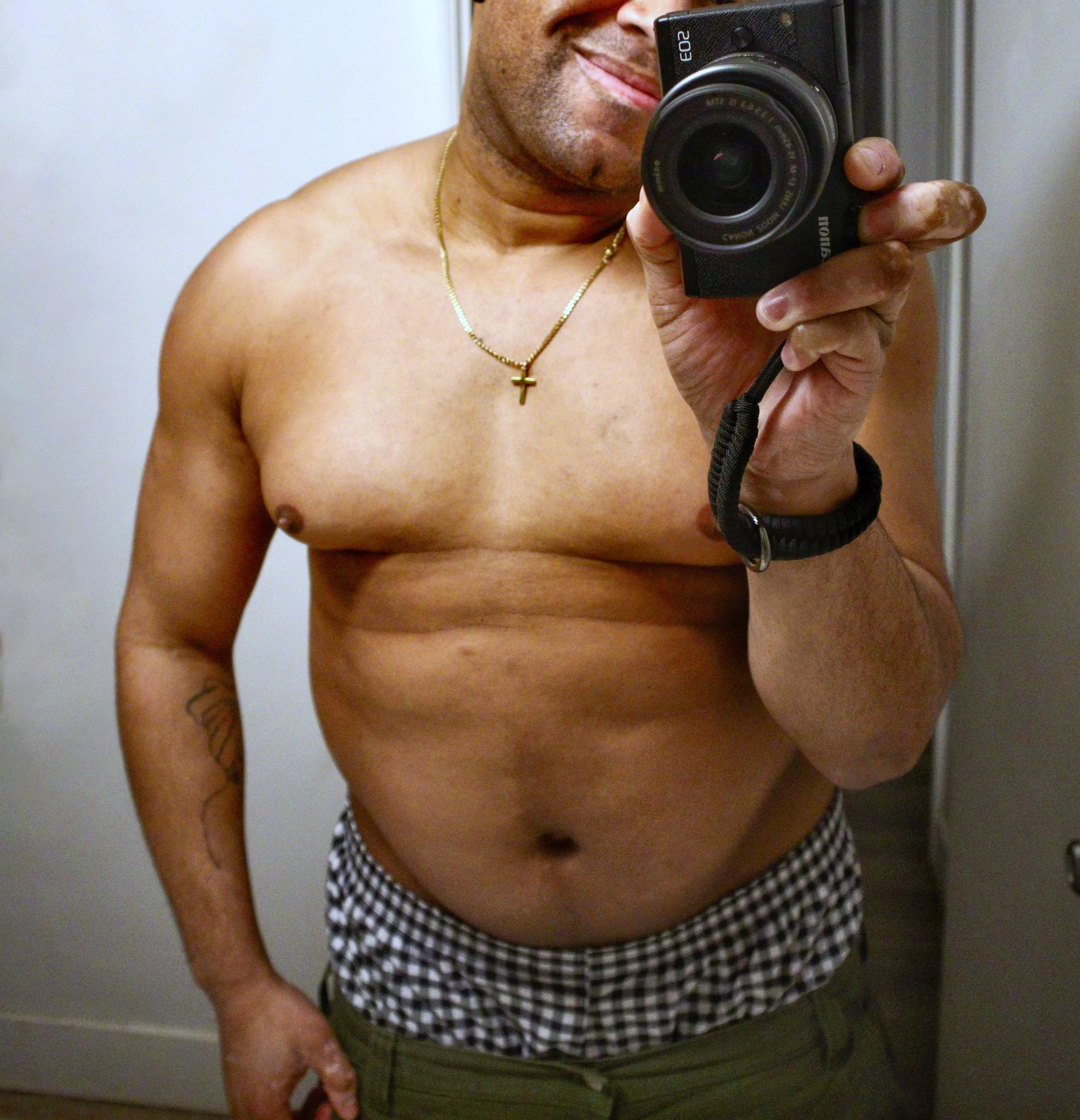 Sagging a little. ⬜️⬛️⬜️⬛️