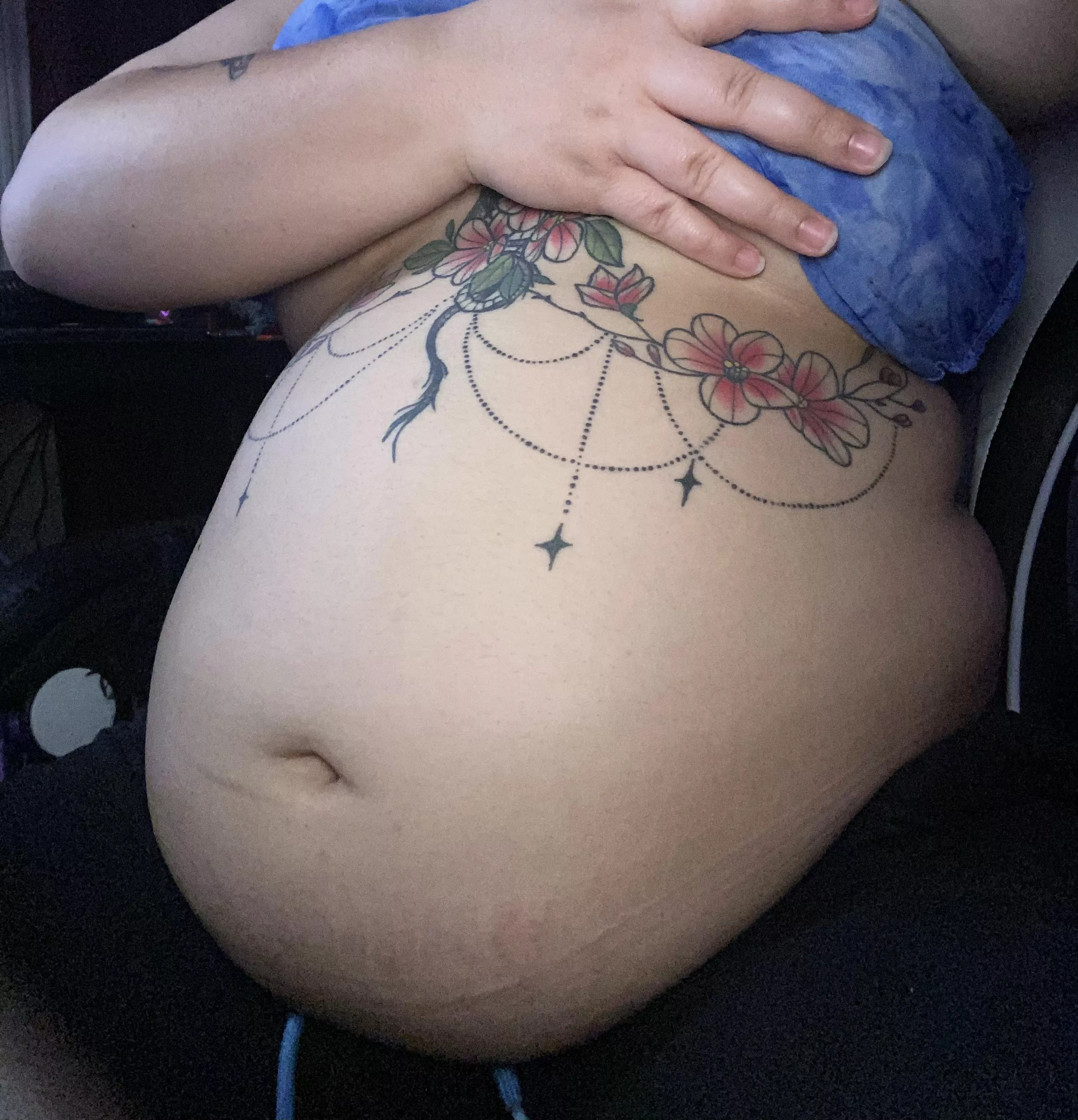 These beers are making my belly so heavy 😮‍💨