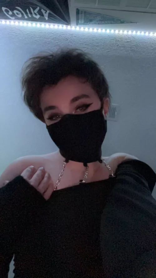 Think I’m addicted to this top ngl🤭