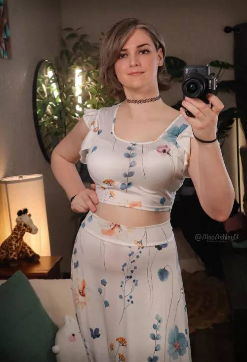 This material is as soft as it looks 😘