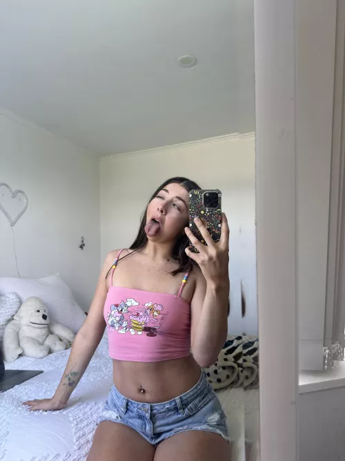 Wanna pump your white stuff in my mouth?