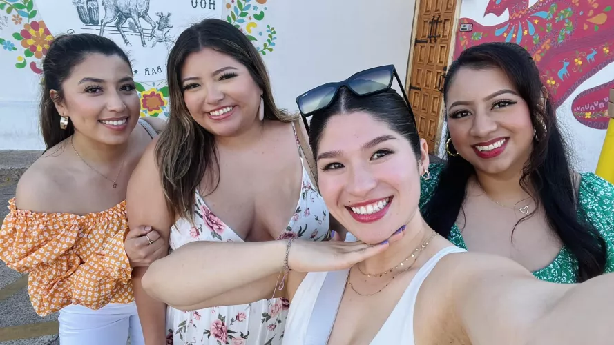 Who looks best on their girls day? [4]