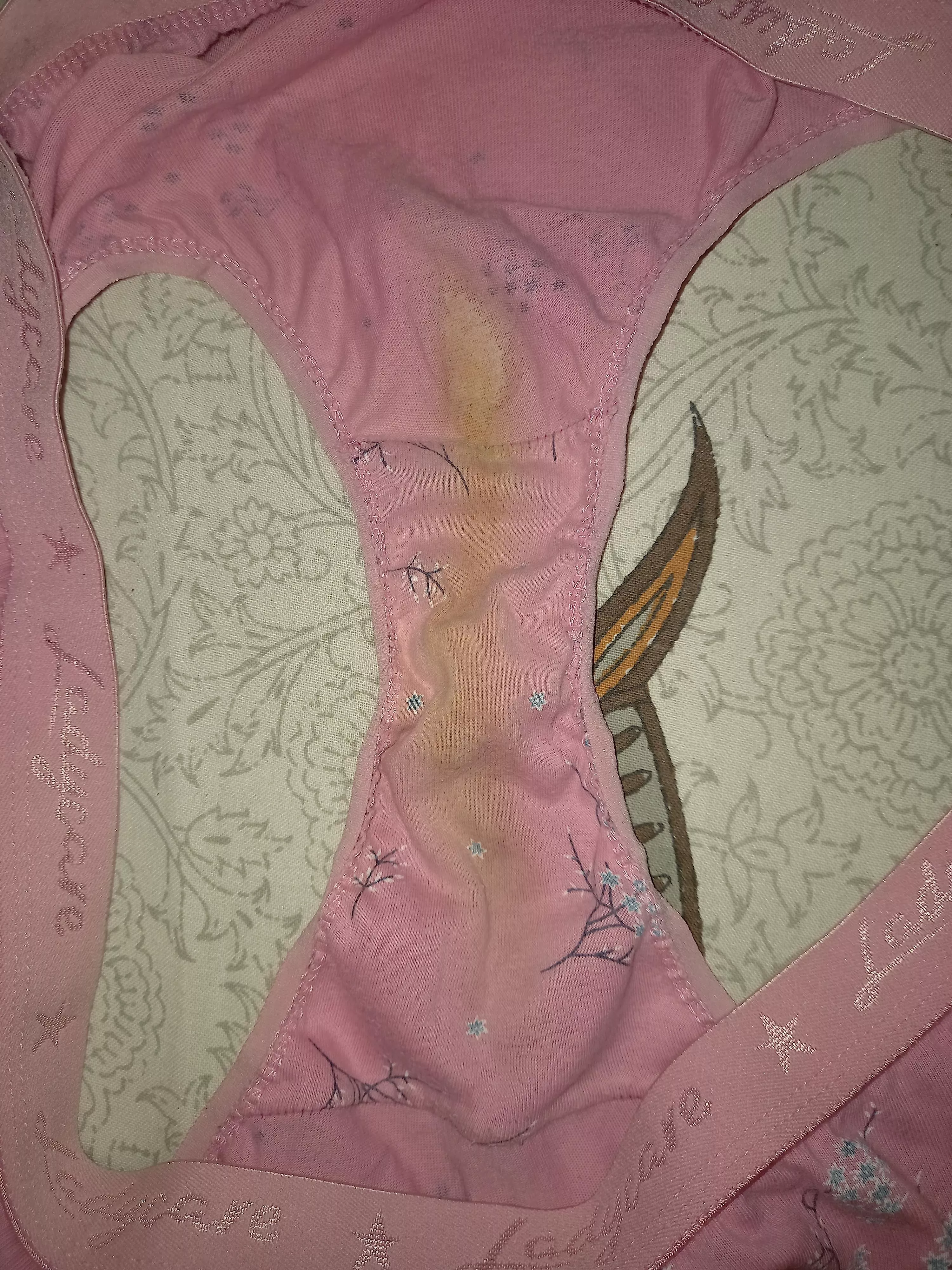 Who wanna sniff this thong