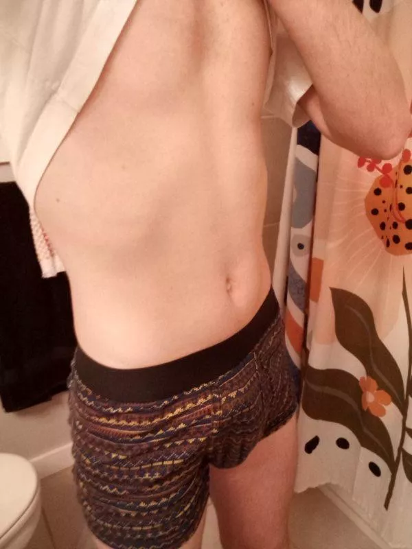 Who wants to play with me?