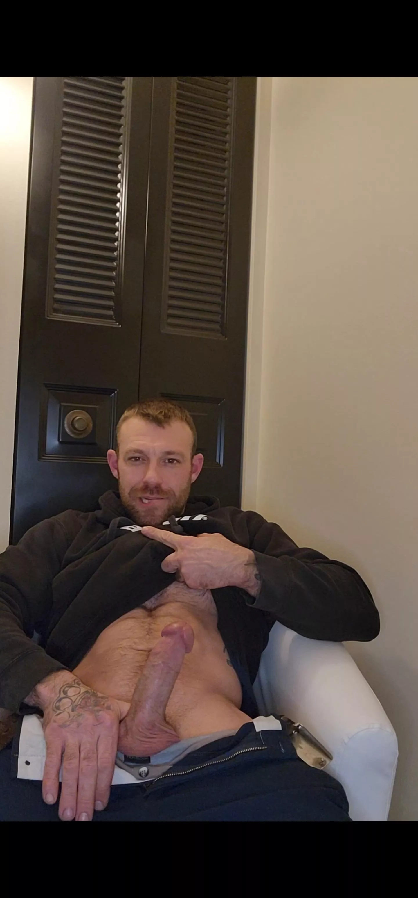 Whos down for some lunch break fun with daddy? (35)