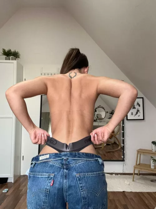 Working out 7x a week to keep my body tight and fuckable, is it paying off