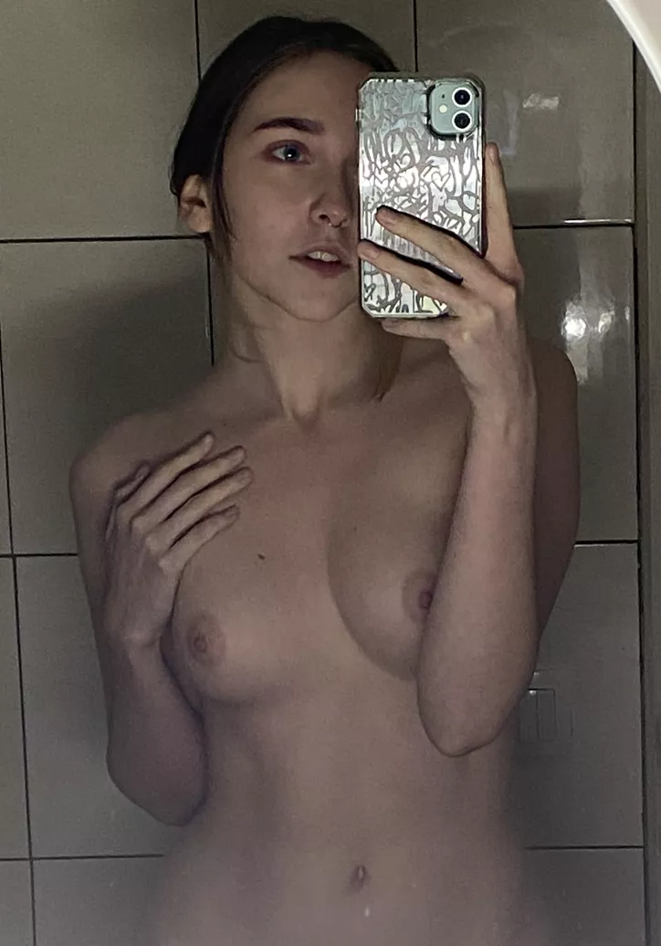 Would you be scared if you saw me in the dark