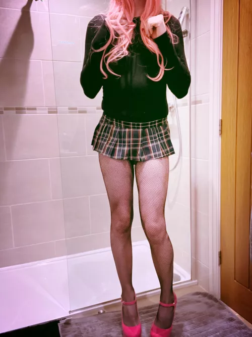 Would you take me shopping like this? Or make me get changed 👀