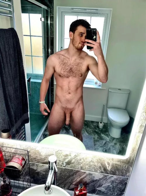 You have no idea how horny I was this morning when I took this pic for you. With love.