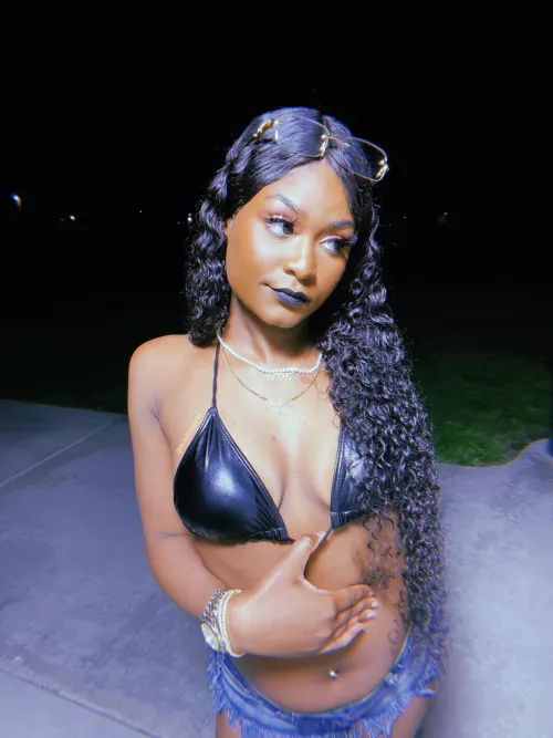 You like my new bra?