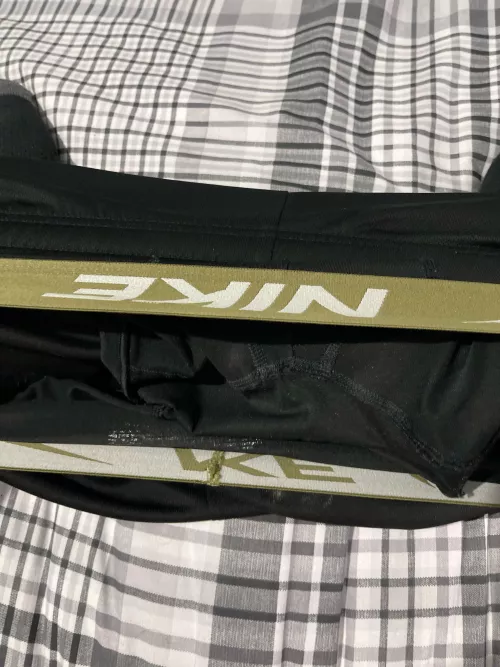 18 m anyone to watch me cum? @j4ck2306