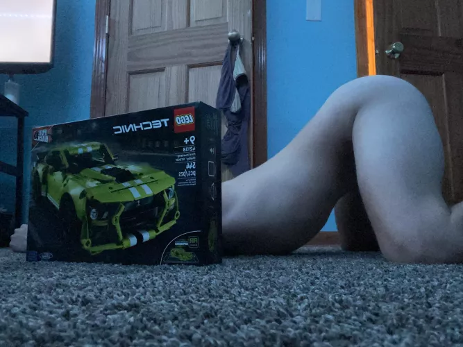 19 , i need help building this 🥺