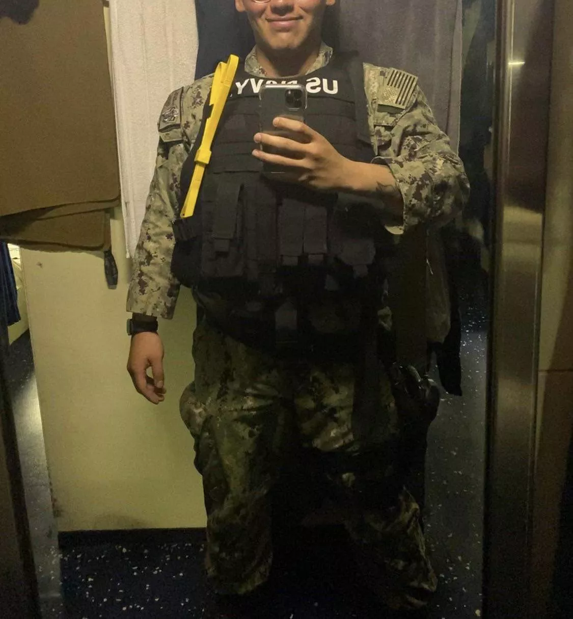 [24] Cock hungry sailor in Virginia Beach