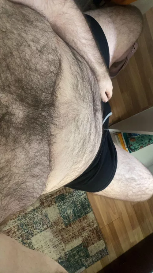 27 who likes a hairy chest
