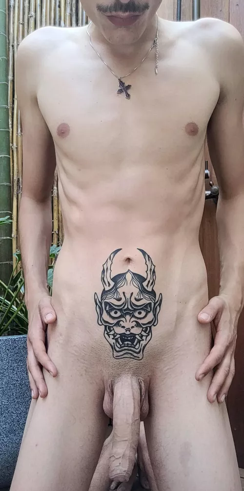 Any thoughts? Or would you prefer to silently enjoy this picture?