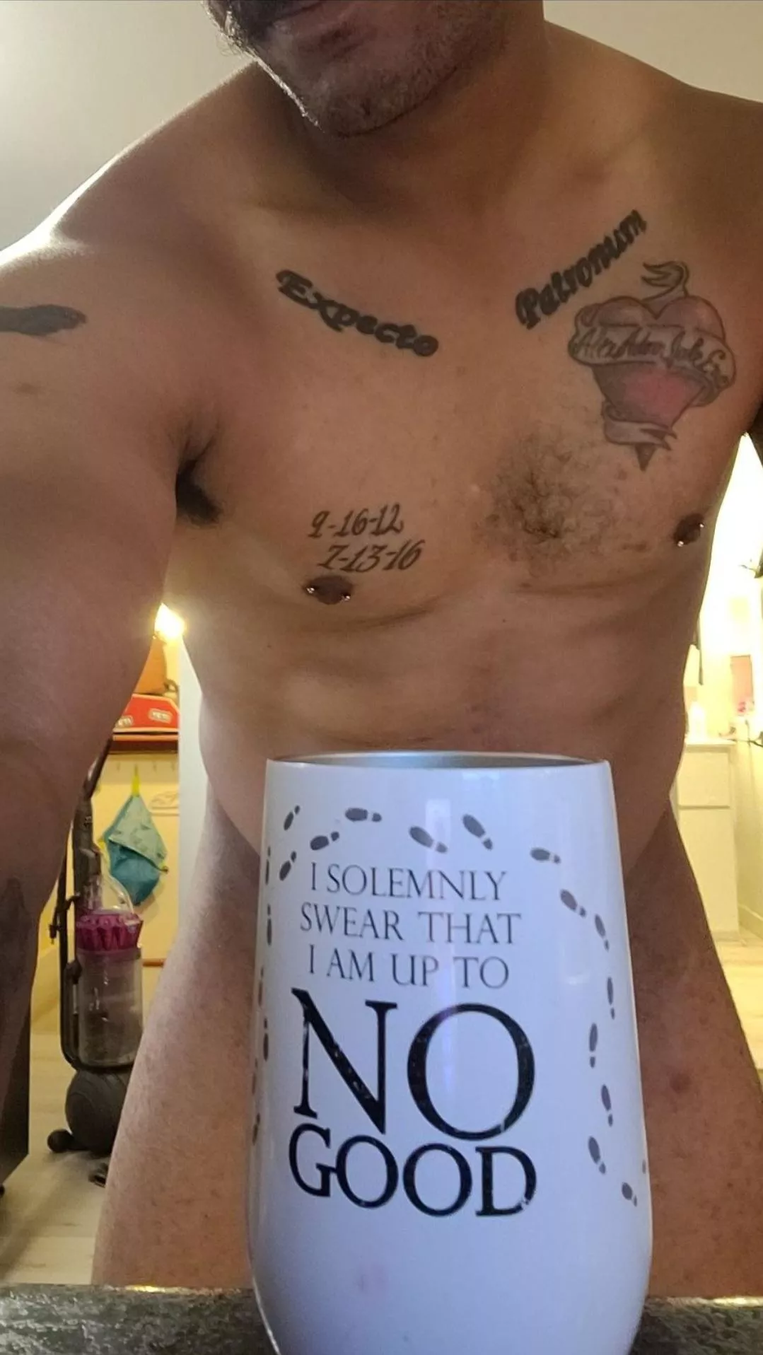 Can you read my tattoo across my collarbone?