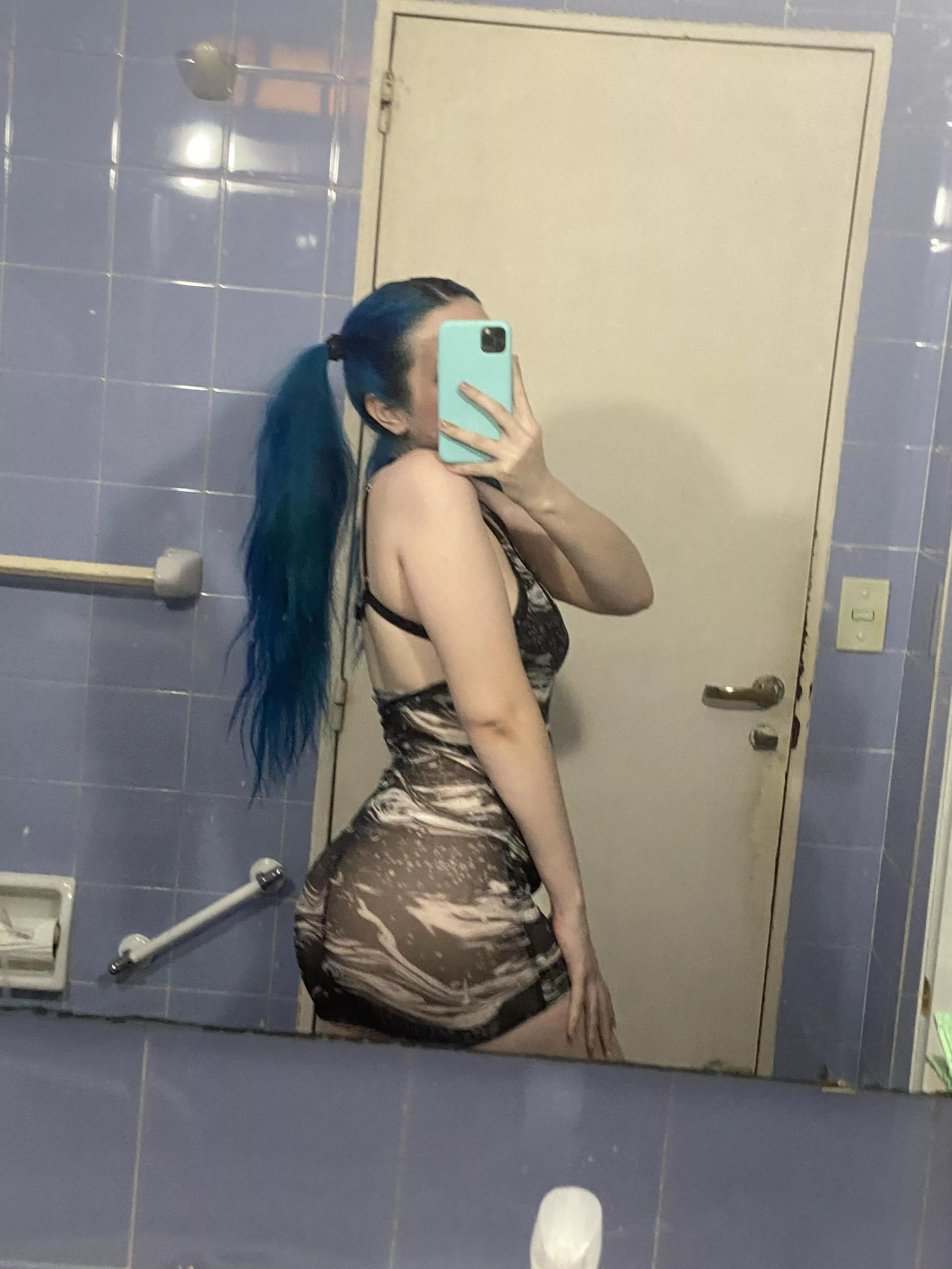 can you run your hands slowly on me ?