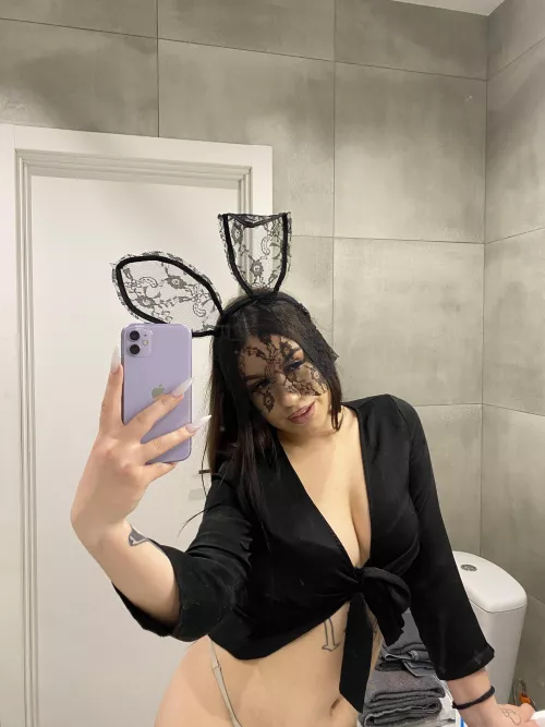 do you think this cute bunny meows sexily?