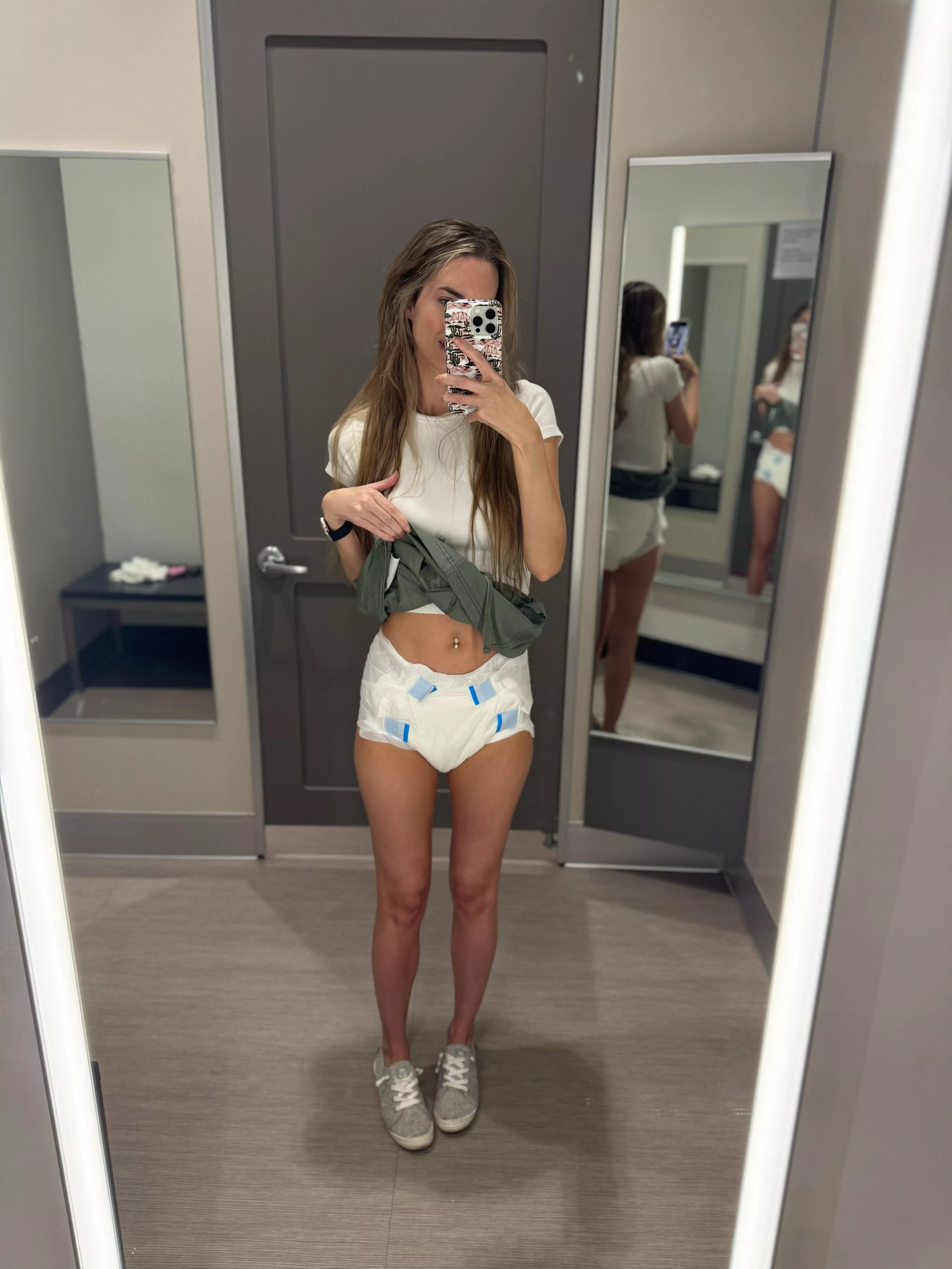 Freedom is when you don’t gotta run to the potty while trying on things 🚽  Freedom is when you don’t gotta run to the potty while trying on things 🚽