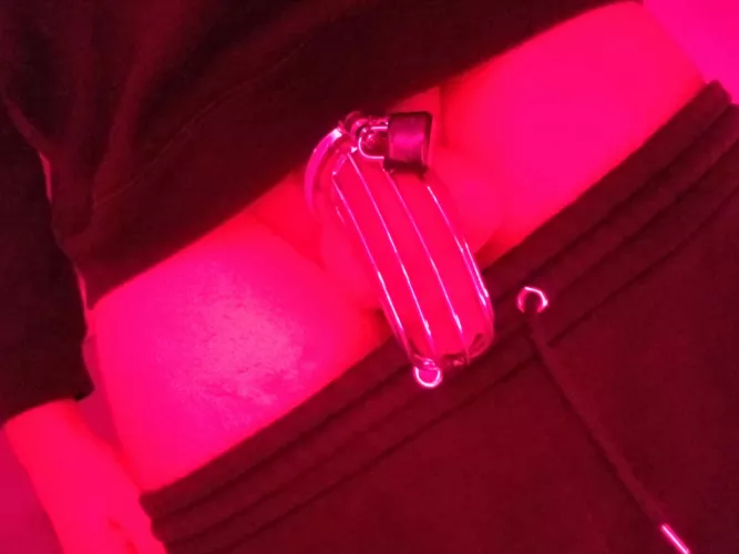 I feel so subby when I'm locked ☺️