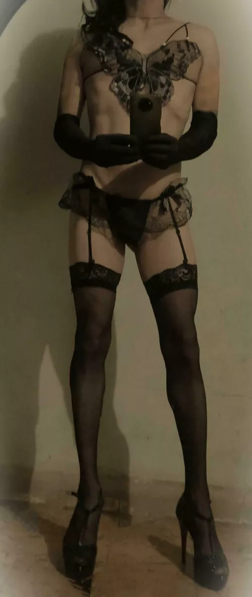 I think i'm straight but how do i look as a sissy?