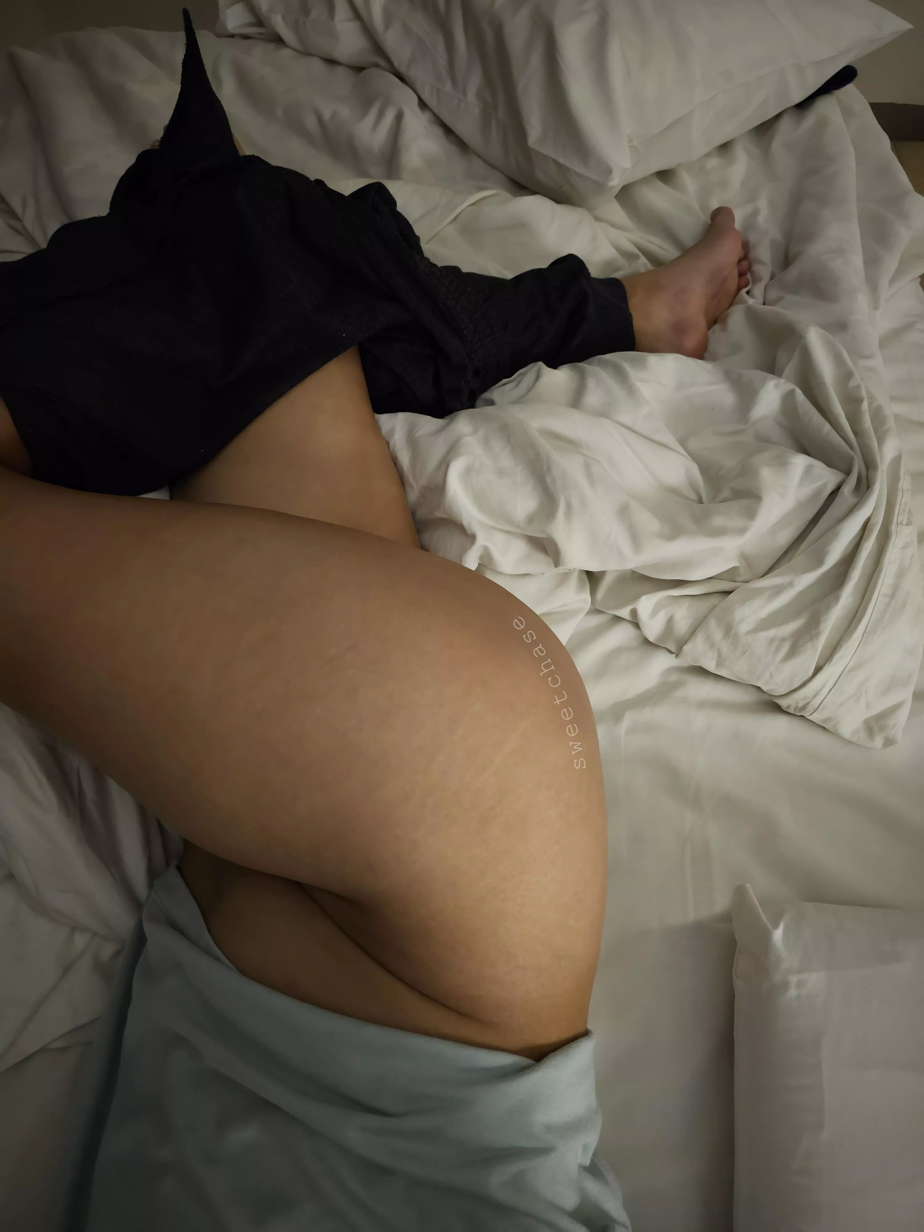 If you look close enough, you'll see her tiger stripes 😉 [f]