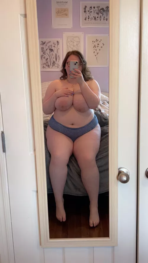 is thigh thursday a thing? 🙈💕 