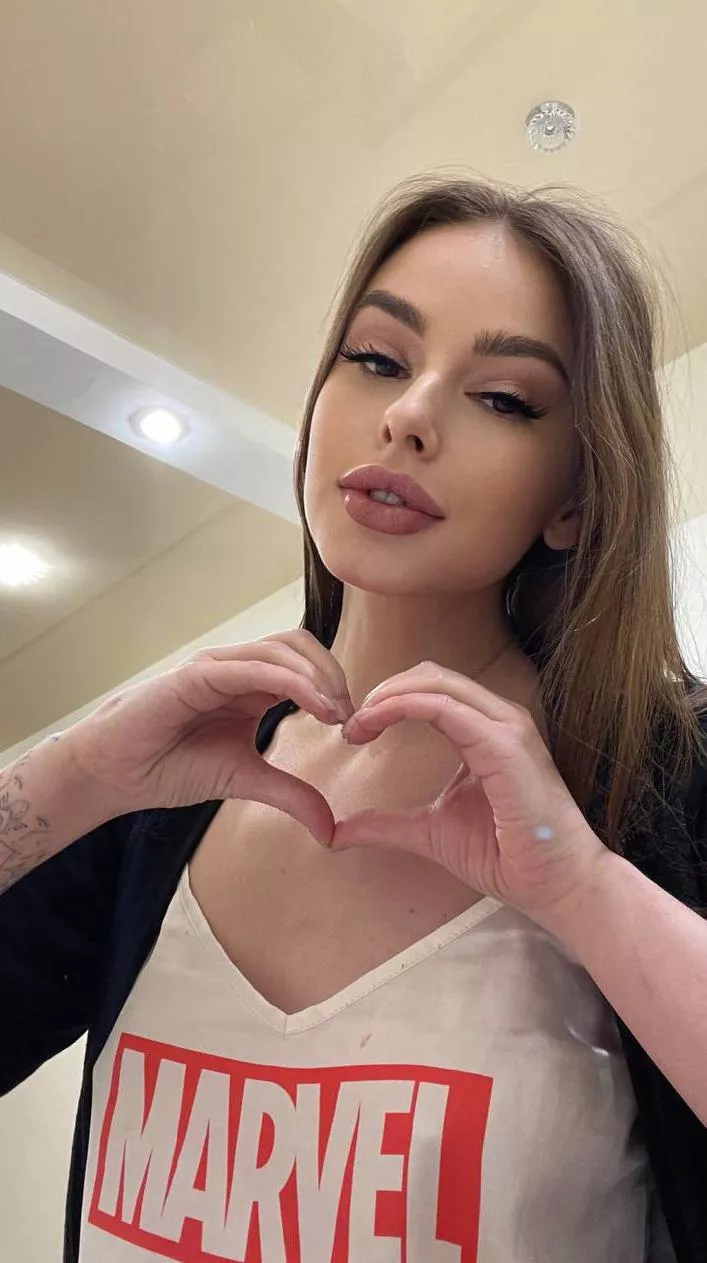 It would be nice if a pink dildo was inserted into my anal