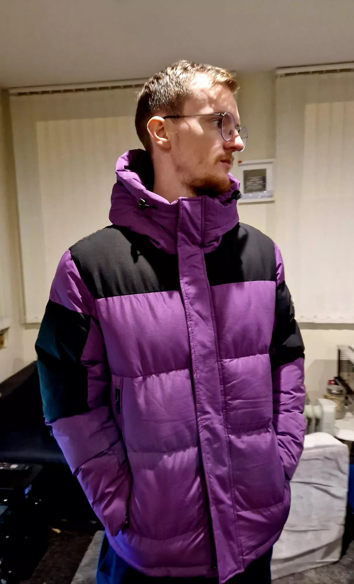 It's cold here  It's cold here