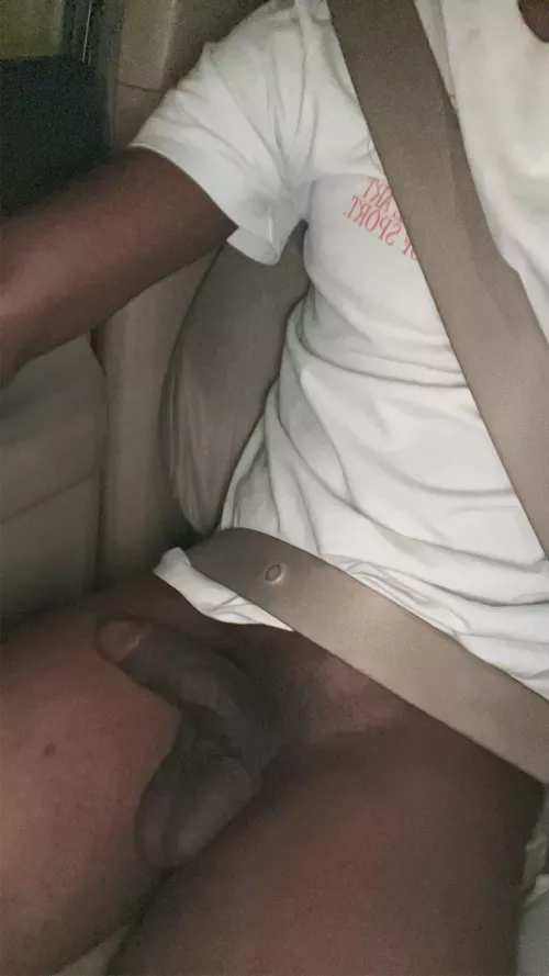 Looking for a public jerk buddy