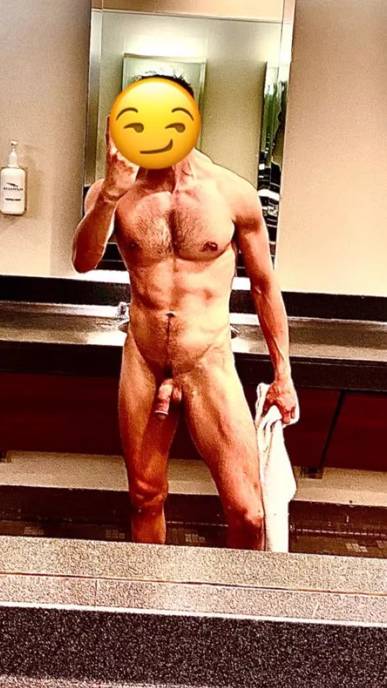 (M) rate my nude body?