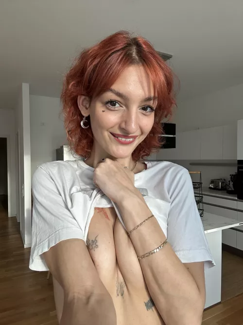 Not only am I petite, but I also know how to please you..