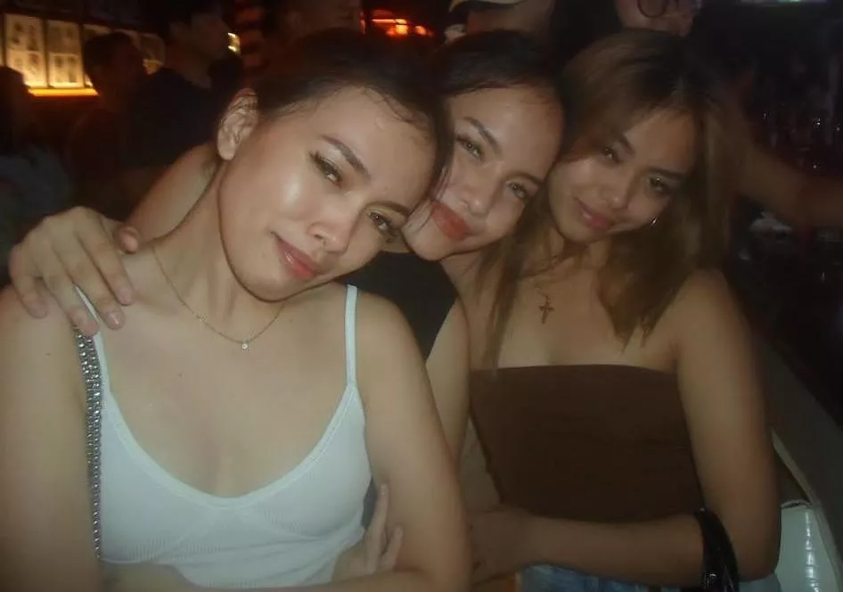 Rank the sister trio