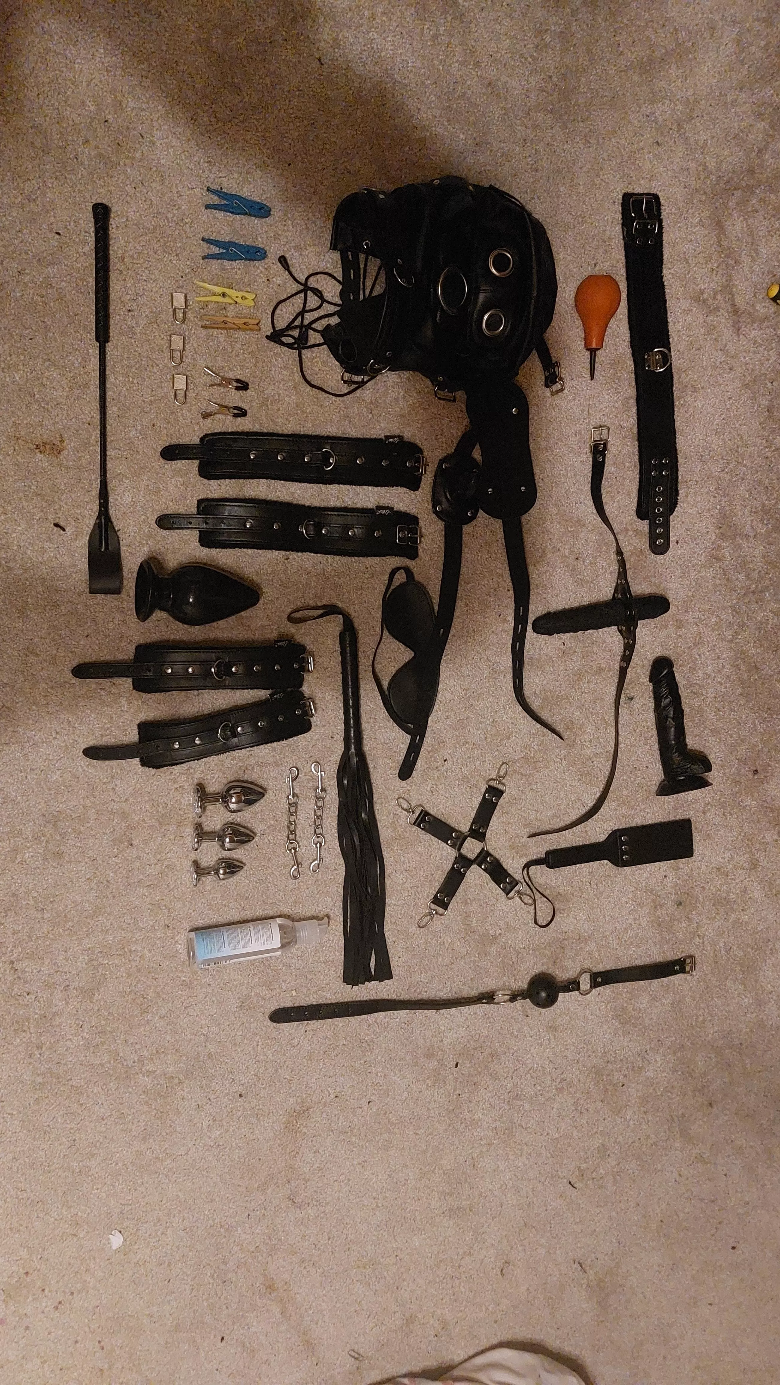 Some selfbondage Help