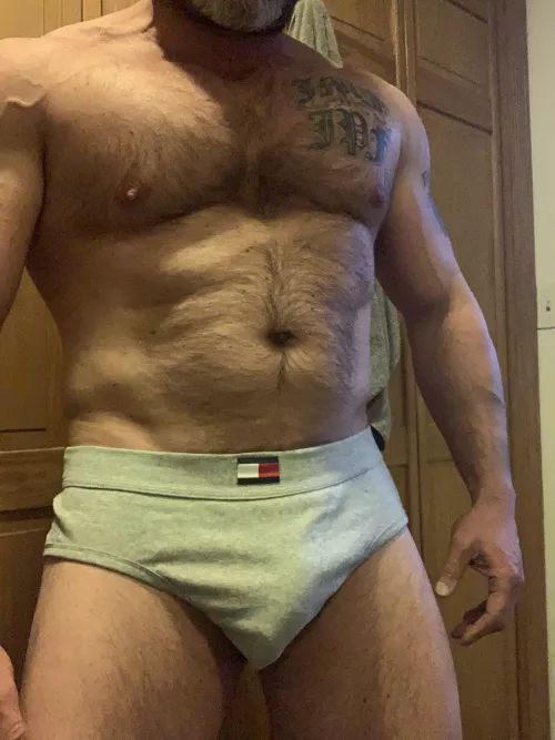 You have to ask to see the rest [48] DMs open 